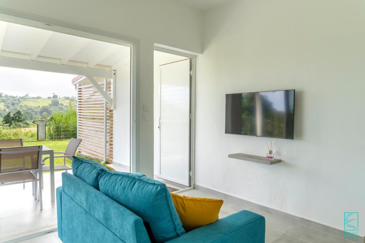 Superbe Appartement Avec Terrasse Vue Nature - Julyan House Petit-Bourg Buitenkant foto